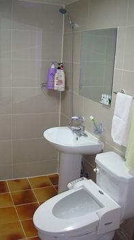 Tomato Guest House Seoul Exterior photo